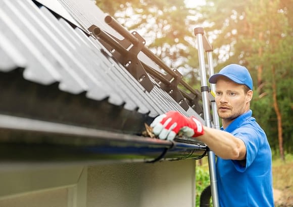 Gutters & Drain Cleaning